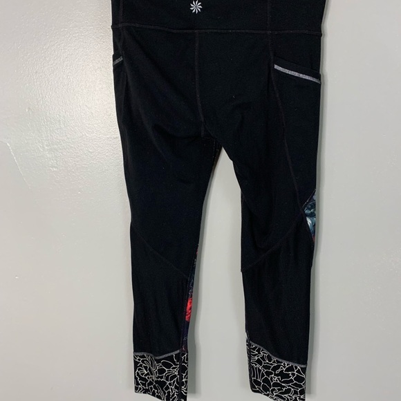 Athleta Black Floral Crop Leggings - Picture 4 of 6